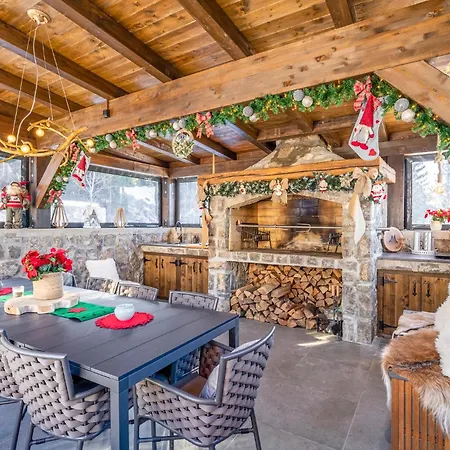 Amazing In With Sauna